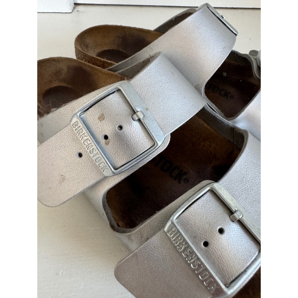 Birkenstock Arizona metallic silver sandals size 39 (8-8.5) - Picture 3 of 10